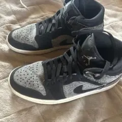 Nike Air Jordan 1 ブラック/グレー ミッド