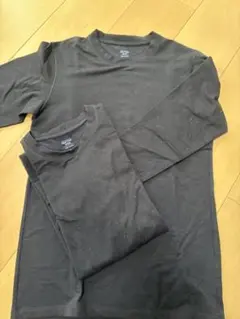 ユニクロ　極暖　Sサイズ 2枚セット