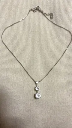 【最終価格】SWAROVSKI ネックレス 3連　美品