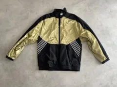adidas ナイロンジャケット GD5802 ゴールド