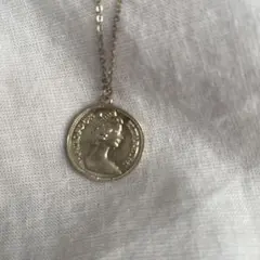 コイン型　ゴールド　ネックレス