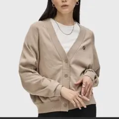 FRED PERRY V-Neck カーディガンベージュ Mのサムネイル