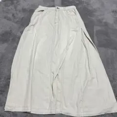アイボリーロングスカート⭐︎のサムネイル