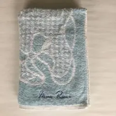 ニナリッチ　大判バスタオル