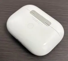 ★ AirPods Pro A2190 第1世代　充電器のサムネイル