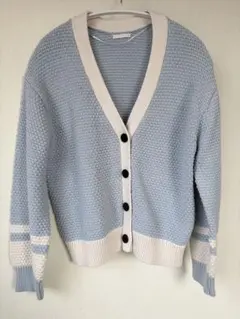 GU バイカラーVネックカーディガン M