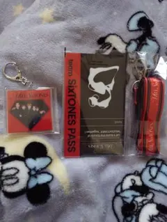 【MILESixTONES 】先着特典 ネックストラップ・アクリルキーホルダー