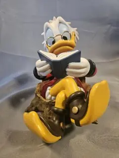 Disney ミッキーマウス ビッグ フィギュア かじりかけのリンゴ Disney ミッキーマウス ビッグ フィギュア かじりかけのリンゴ - メルカリ