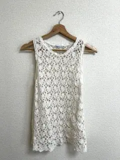 ZARAレースノースリーブ