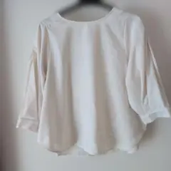 アイボリー 長袖 トップスearth music&ecology