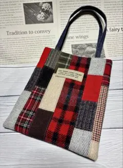 パッチワークトートバッグ 赤系　　ハンドメイド