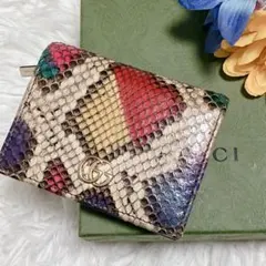 希少 グッチ 二つ折り財布 GGマーモント パイソン レインボー レザー