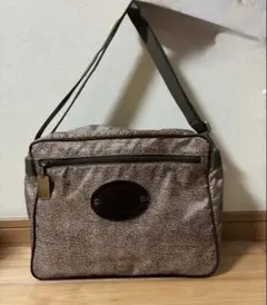 Item thumbnail for item 38cc41a9-af6b-4432-bc0a-c42c4cdd2ced