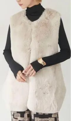 ESICA スウェードフェイクファーベスト× パンツ×ニット　3点セット商品