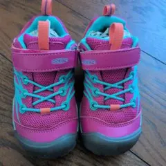 美品　keen キッズ スニーカー 子供用 18cm