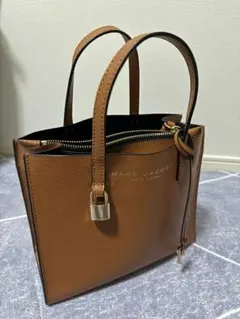 MARC JACOBS ブラウンショルダーバッグ