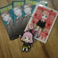 アーニャ キーホルダーとステッカーセット