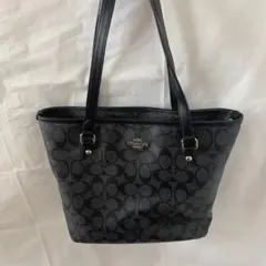 美品★COACH ブラック トートバッグ シグネチャー