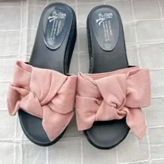 Item thumbnail for item dcb53c9d-cdb0-43a2-aaf1-a3e16c25e0a2