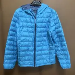UNIQLO青いフード付きダウンジャケット150