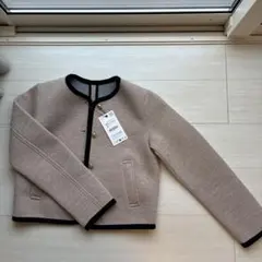 ZARA ノーカラージャケット