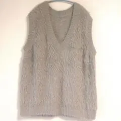 グレージュ Vネック ニットベスト