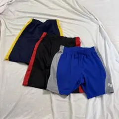 キッズ　ハーフパンツ　4Ｔ　5T 3点