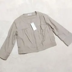 新品 A.V.V ベージュ ノーカラージャケット 38