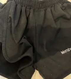バレーボール　黒 ショートパンツ　使用感あり