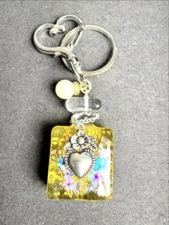 ハンドメイドキーホルダー　バッグチャーム　No.184