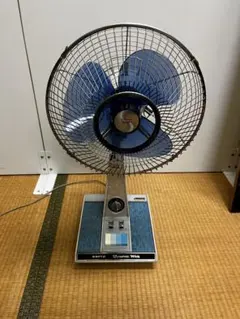 希少 サンヨー 扇風機 ダイナミックW EF-6YZ レトロ扇風機 30cmのサムネイル