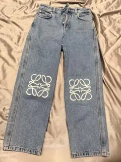 2025年最新】LOEWE デニム・ジーンズの人気アイテム - メルカリ