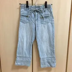 中古　女児　ベネトンのデニムパンツ　130