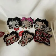 ベティ・ブープ　Betty Boop ラインストーンキーホルダー　6点セット