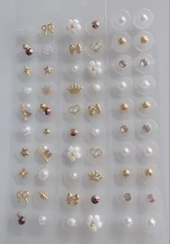 耳ツボジュエリー60粒　金アレ対応