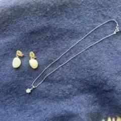 シルバー ネックレスとイヤリングセット