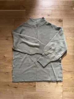 グリーンハイネック ニットセーター