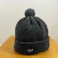 アディダス 90sボンボンニット帽ヨーロッパモデル(チャコールグレー/53cm)