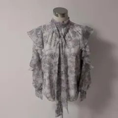 INGNI　花柄 ハイネック ボウタイ風 ブラウス 長袖Mサイズ