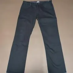 QUIKSILVERブラック ストレートレッグ デニムパンツのサムネイル