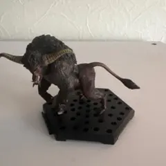 ラージャン フィギュア