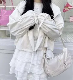 INGNIイング袖レースアップクロップド丈マウンテンパーカー未使用M アイボリー