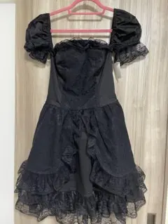 ブラックフリルワンピース　ブラックドレス　ゴスロリ