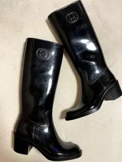 GUCCIブーツ