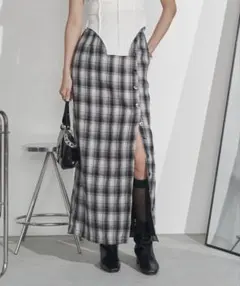フロントボタンチェックロングナロースカートのサムネイル