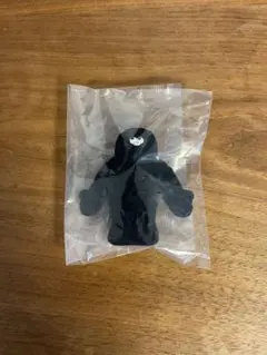 The TOMODACHI!! 黒いフィギュア　トモダチ　ガチャガチャ