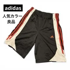 adidas ハーフパンツ 黒 赤 3ライン ロゴ