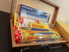 【未使用】木箱入り画材セット　(ホルベイン、サクラなど)のサムネイル