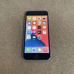 962 電池ほぼ新品☆比較的美品☆iPhoneSE2 64GB SIMフリー☆