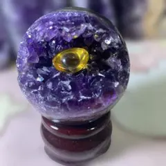 祈羽(きう)の紫洞｜ウルグアイ産アメジスト笑口（51.7mm／蝶台座付き 